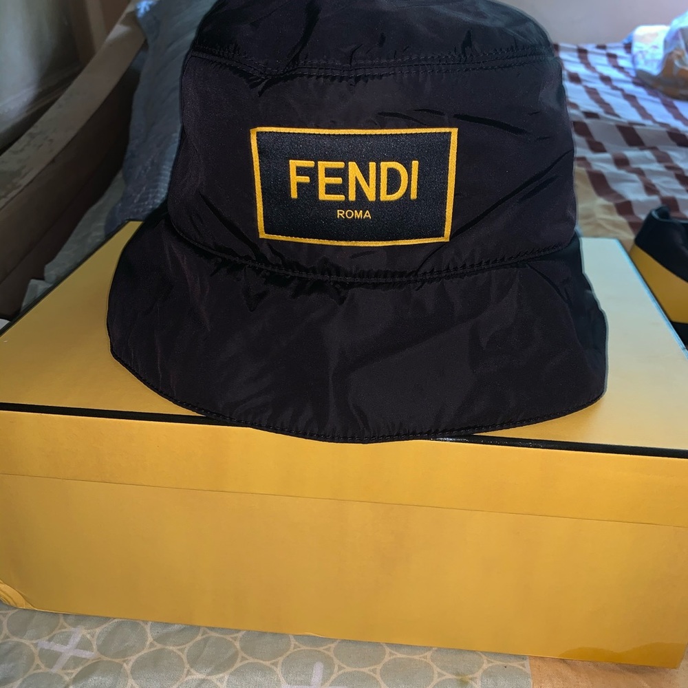 Fendi bucket hat